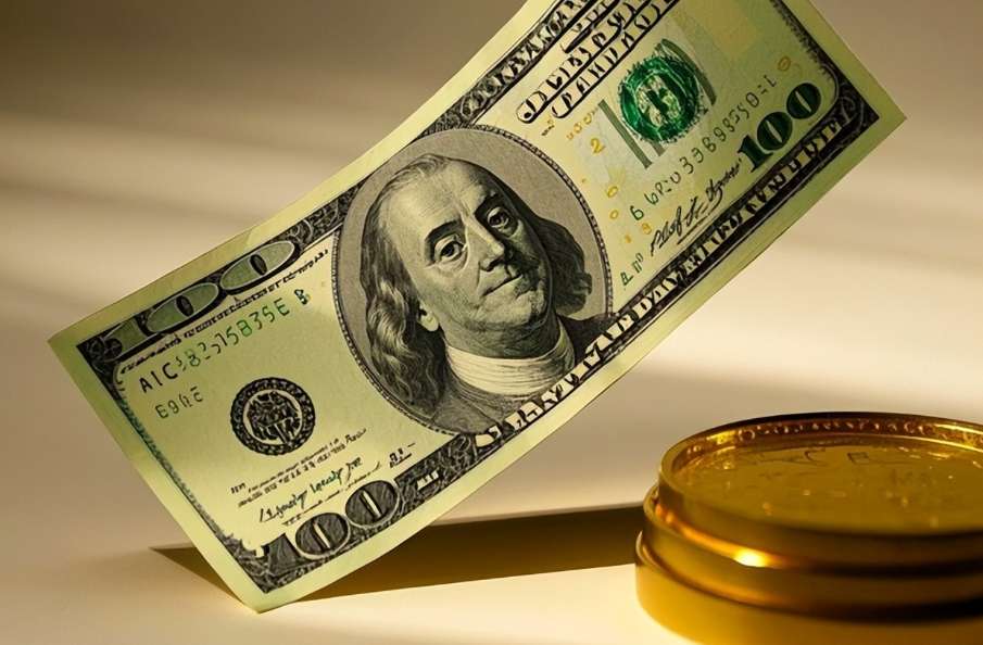 Strong Dollar Puts Pressure on Oil Prices Again