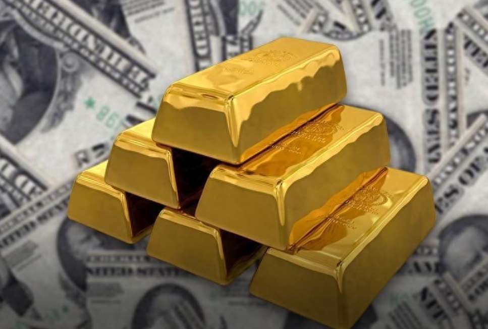 U.S. Economic Data Weighs on Treasury Yields